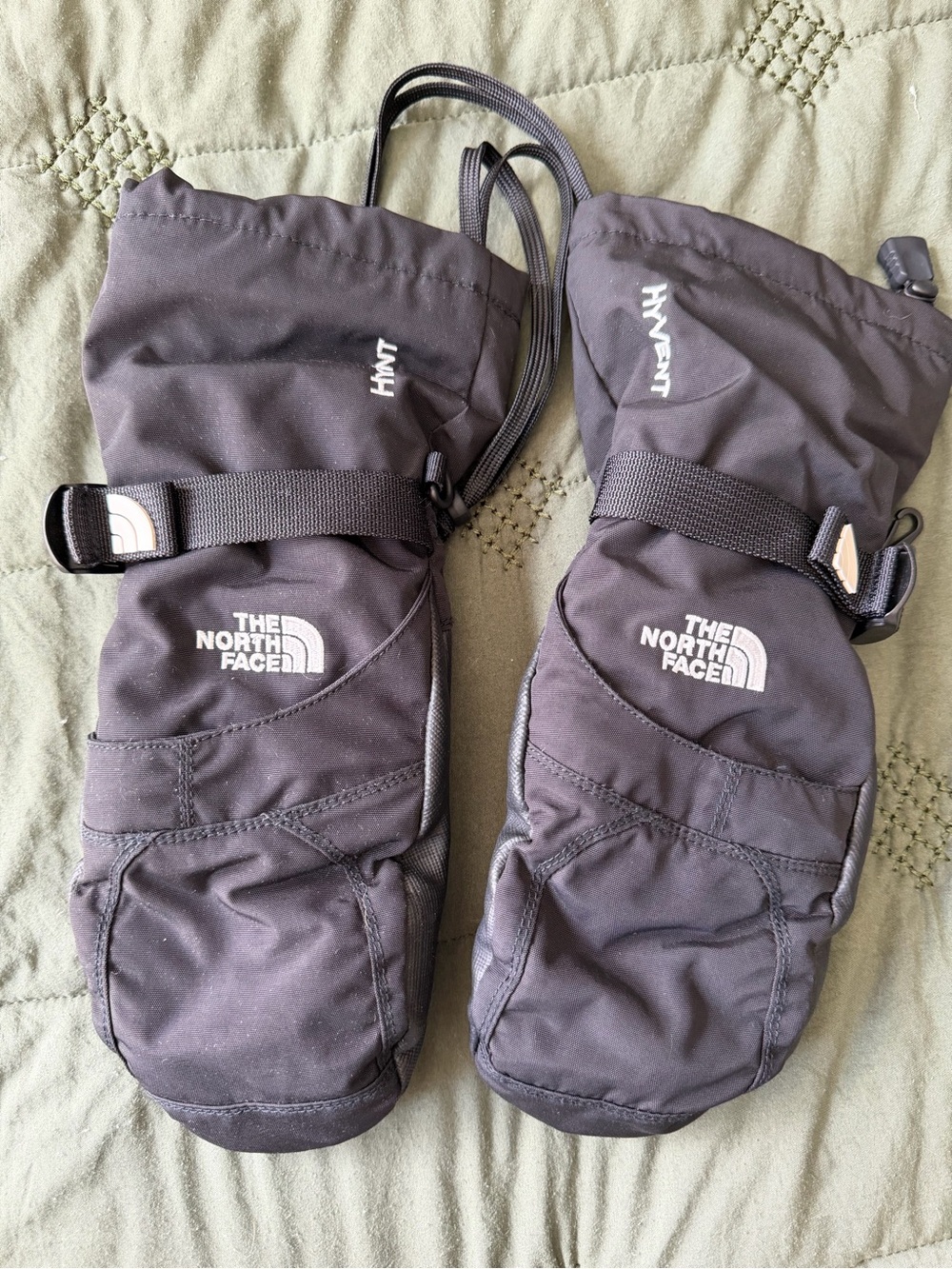 The North Face HyVent Mittens